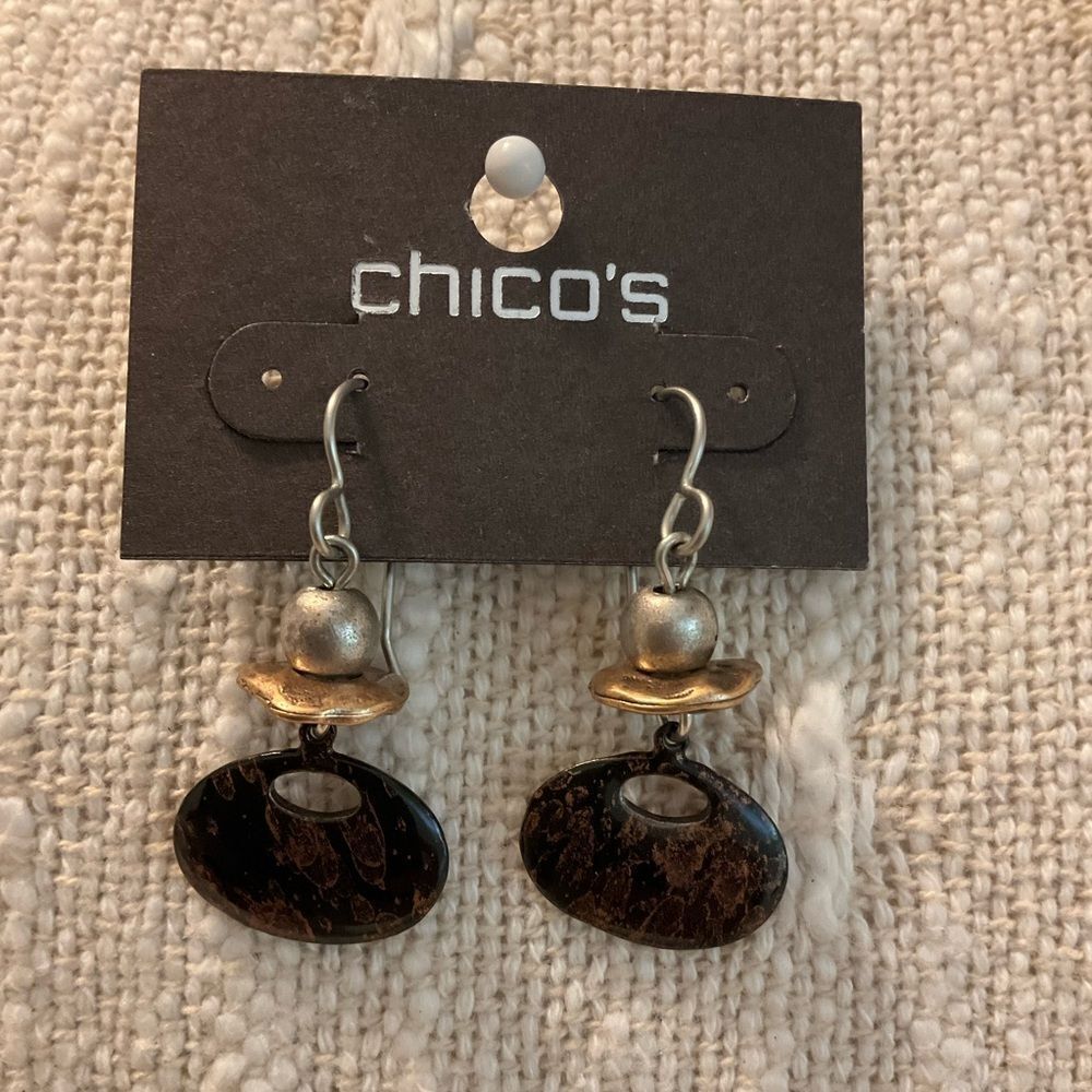0147-Chico's‎ Black and Gold Dangle Earrings